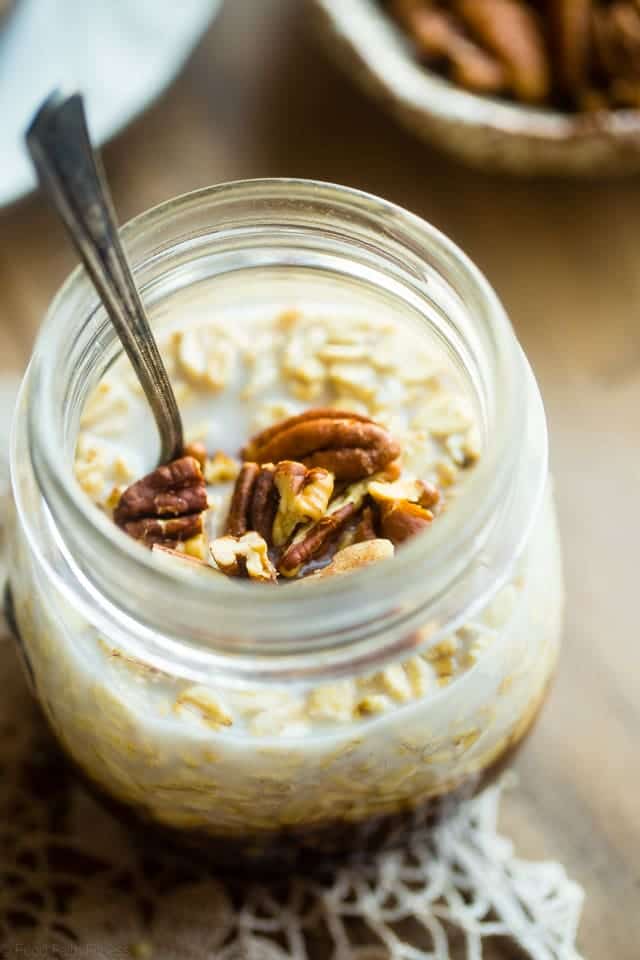 vegan-pecan-pie-overnight-oats