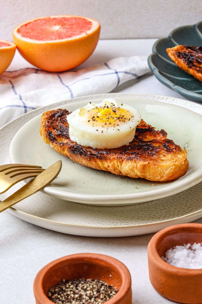 easy-air-fryer-poached-eggs