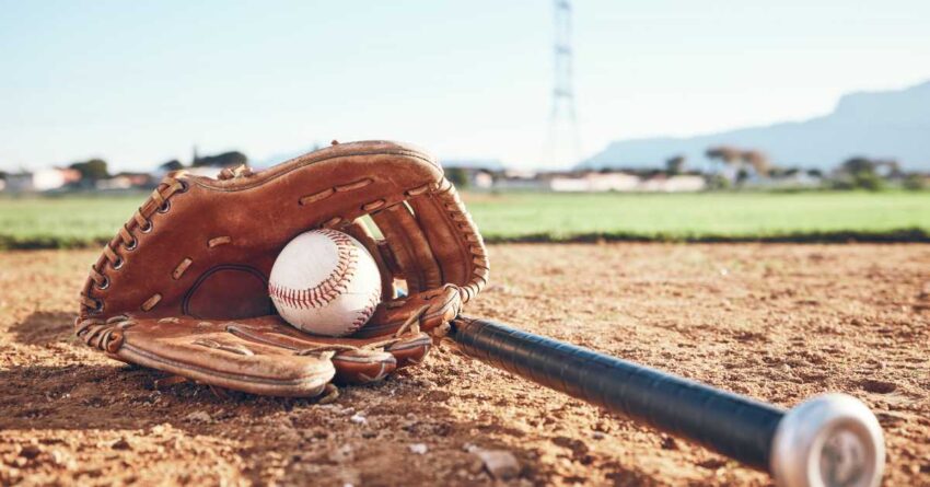 high-school-baseball-team-appears-on-espn-after-viral-trick
play