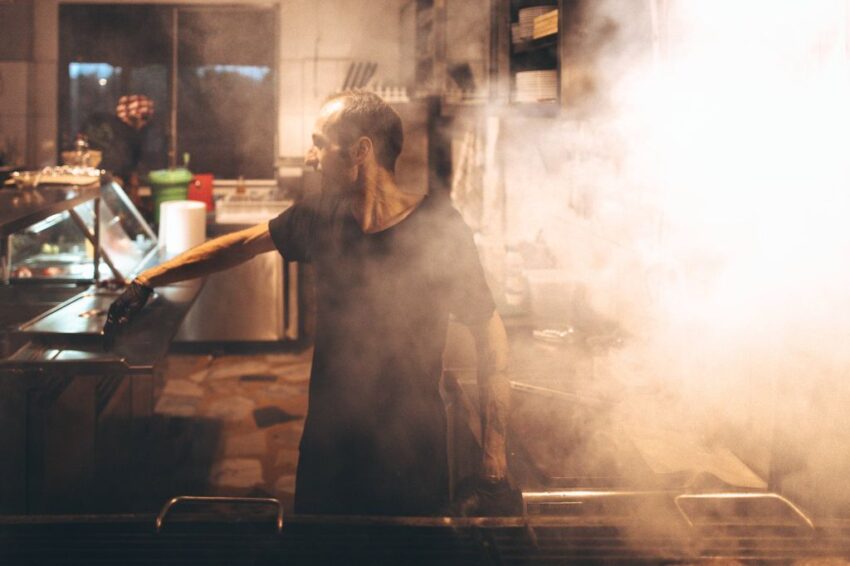 newsom-offers-a-compromise-to-protect-indoor-workers-from
heat