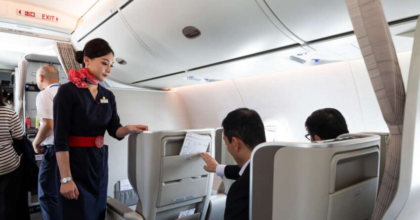 airline-passengers-awarded-thousands-for-‘mental-agony’-of
non-reclining-seats