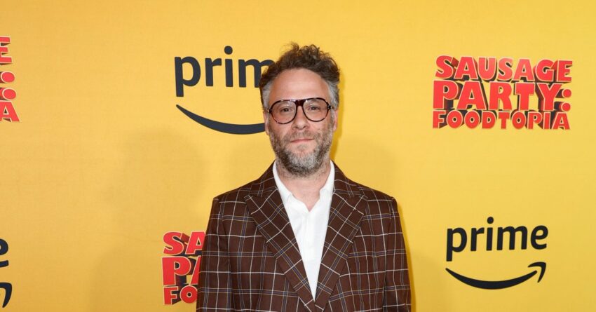 seth-rogen-on-choosing-to-live-a-‘double-life’-as-a
‘balding’-actor